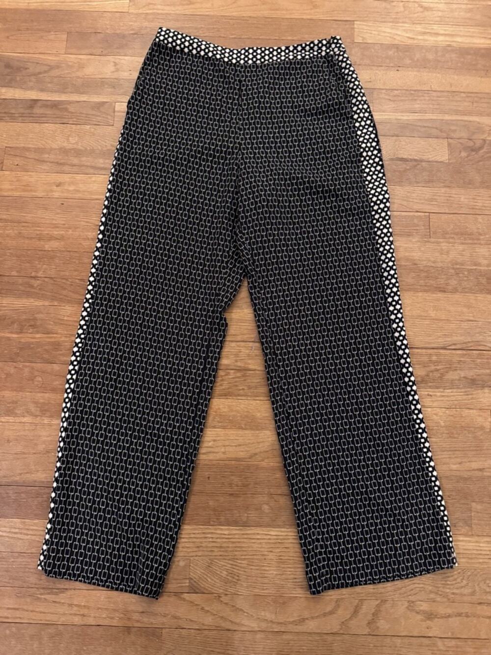 Who What Wear Women's Black and White Wide Leg Pants - Size 12
b38